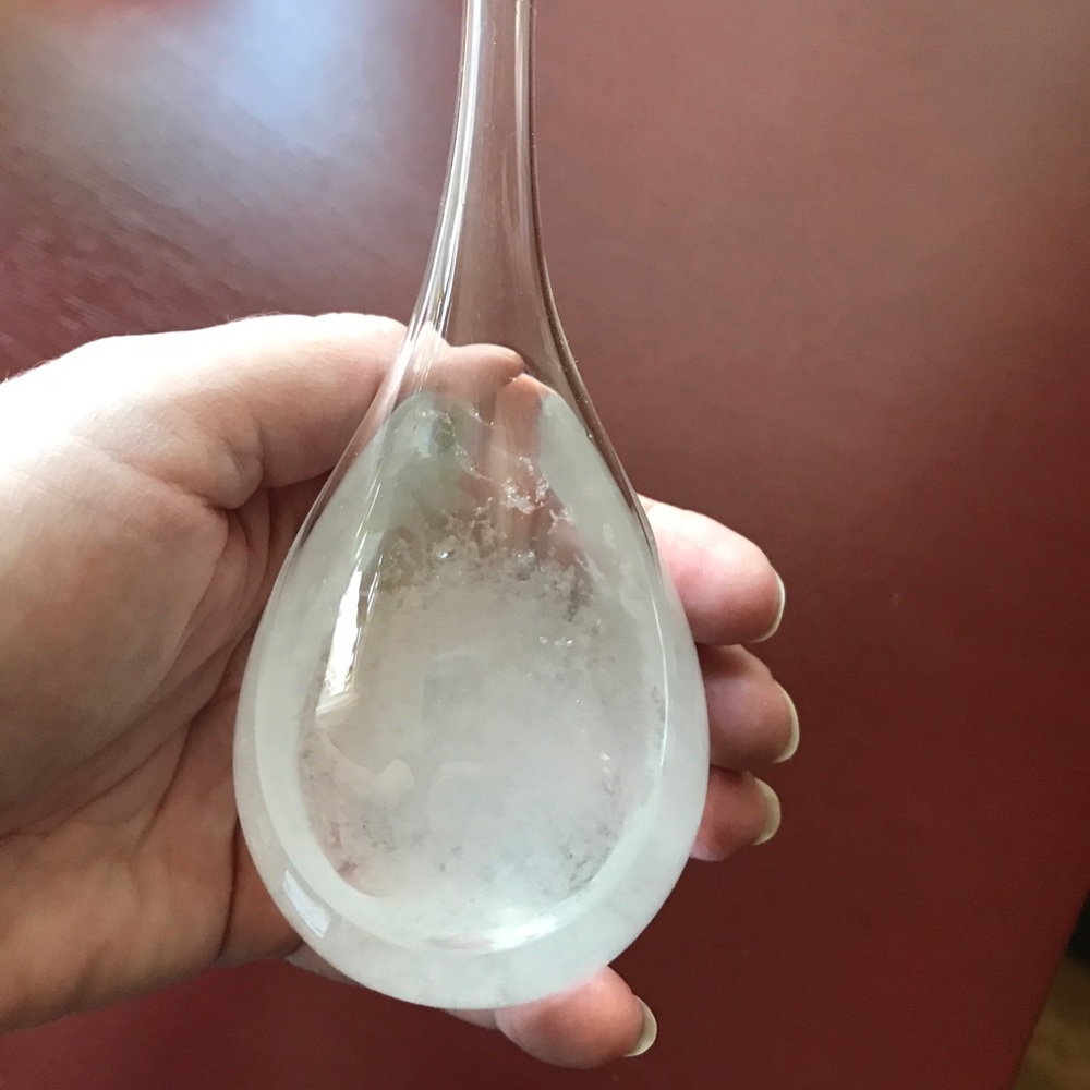Beautiful glass water drop weather forecaster - Picture 2 of 12